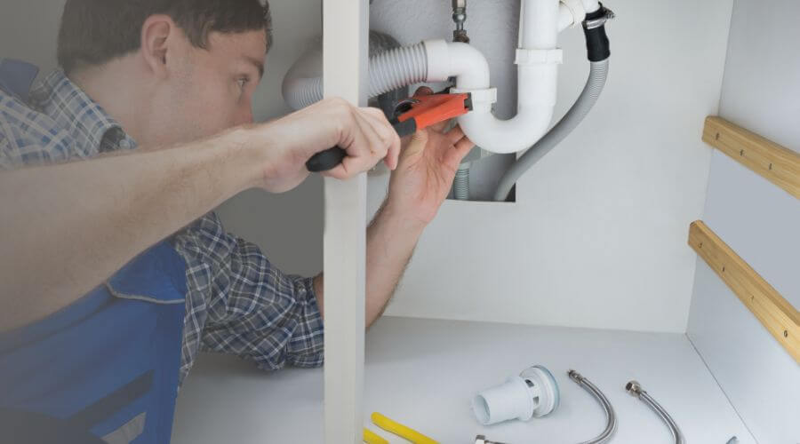 Expert burst pipe repair services in Summers, AR